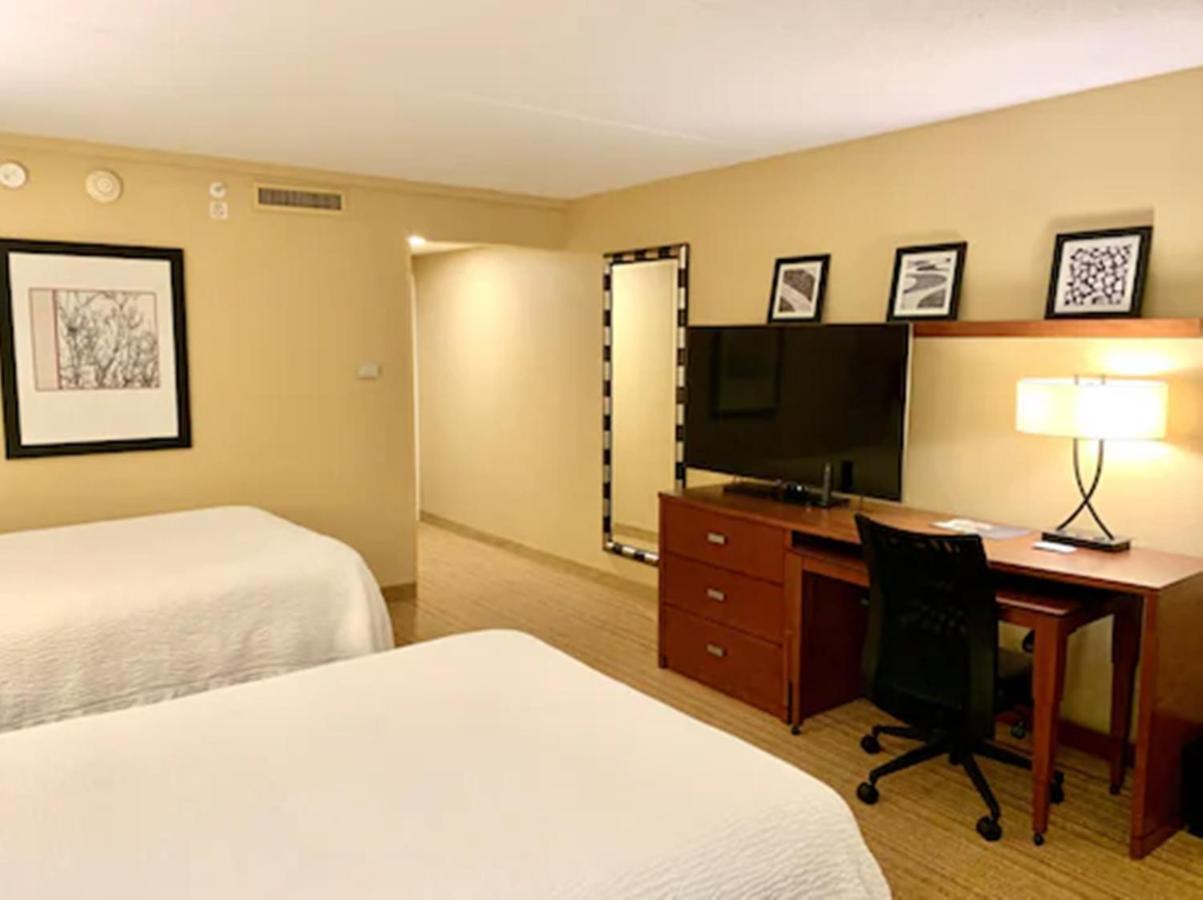 Courtyard By Marriott Buffalo Amherst/University Hotell Exteriör bild