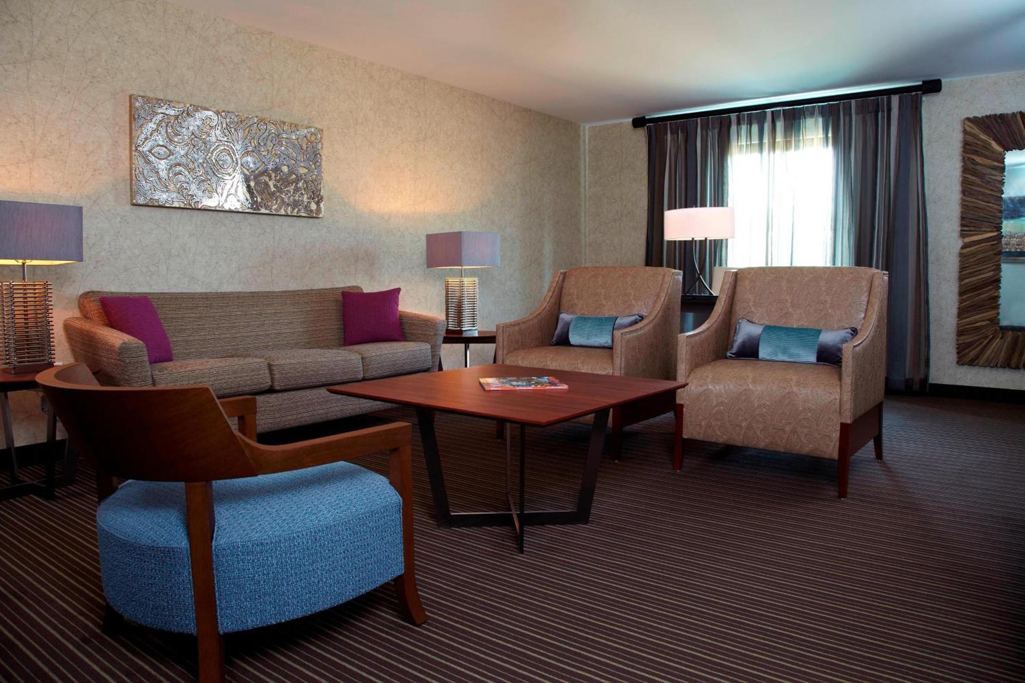 Courtyard By Marriott Buffalo Amherst/University Hotell Exteriör bild